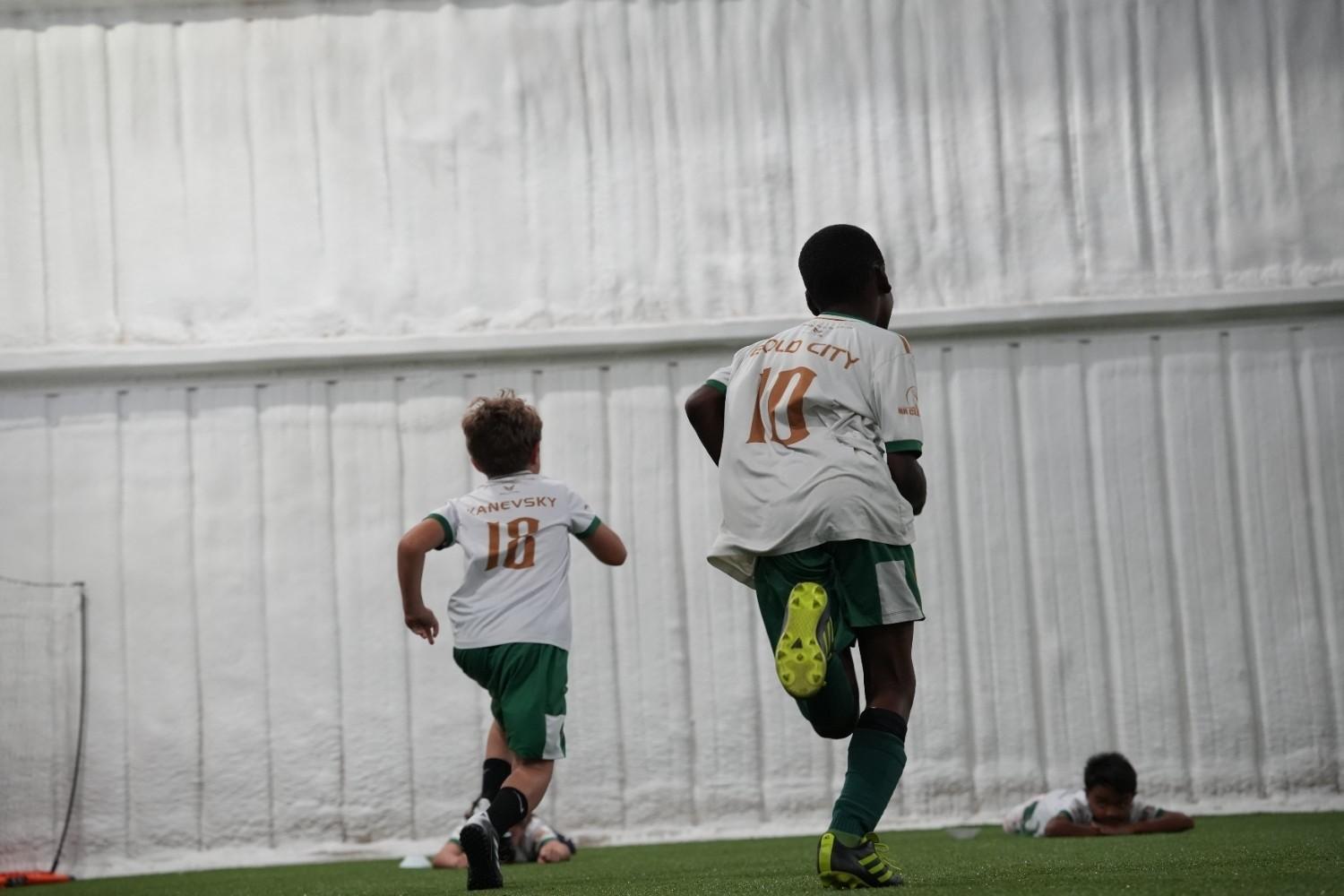 turf-house-jax-kids-playing